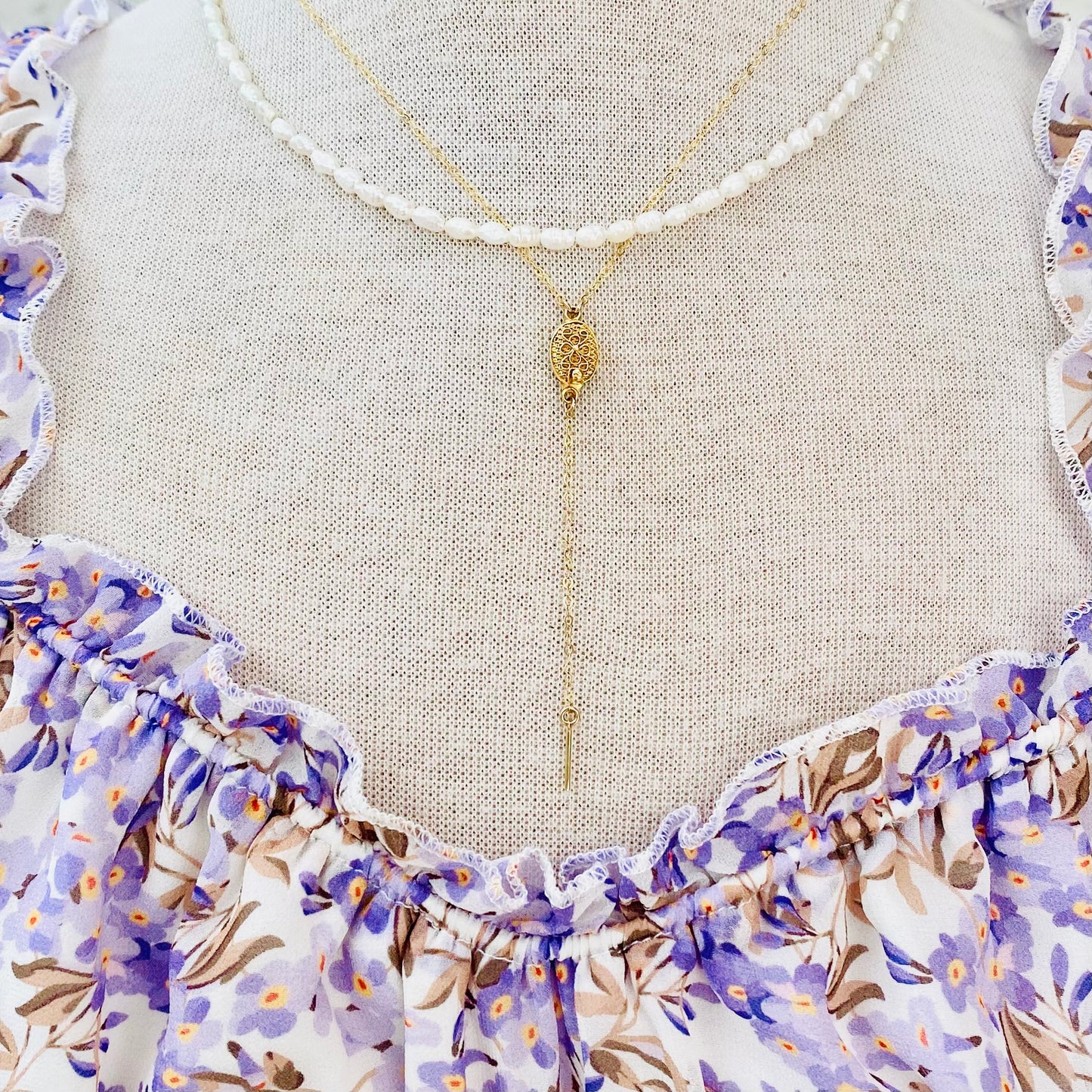Vintage Clasp Necklace