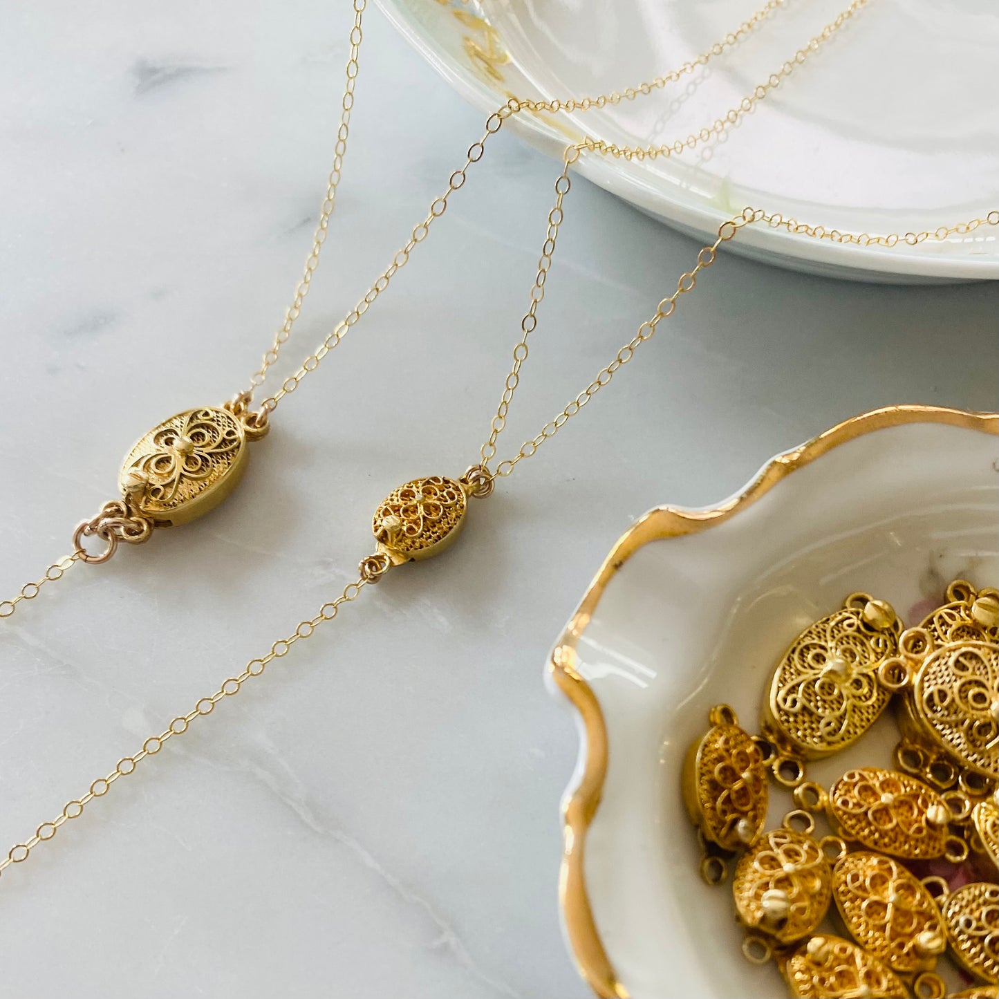 Vintage Clasp Necklace