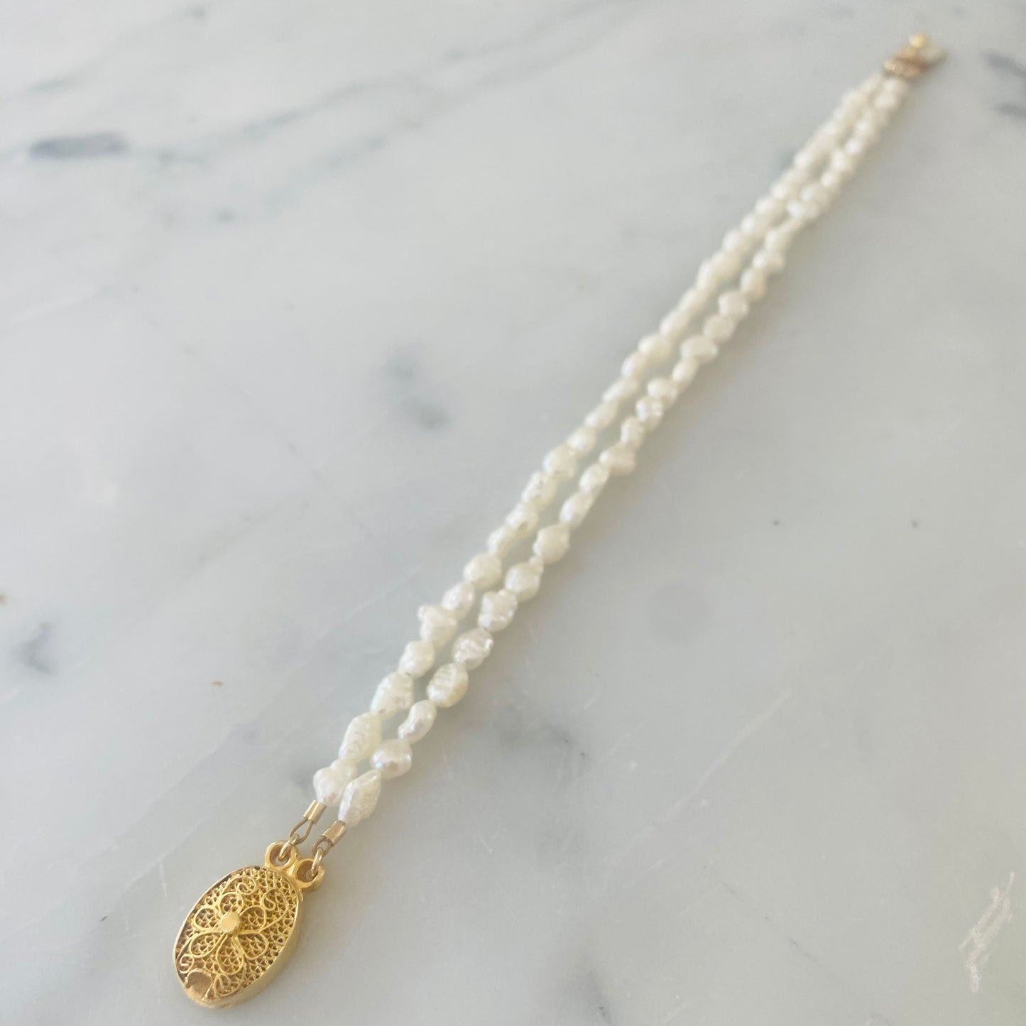 Vintage Clasp Preloved Pearl Bracelet
