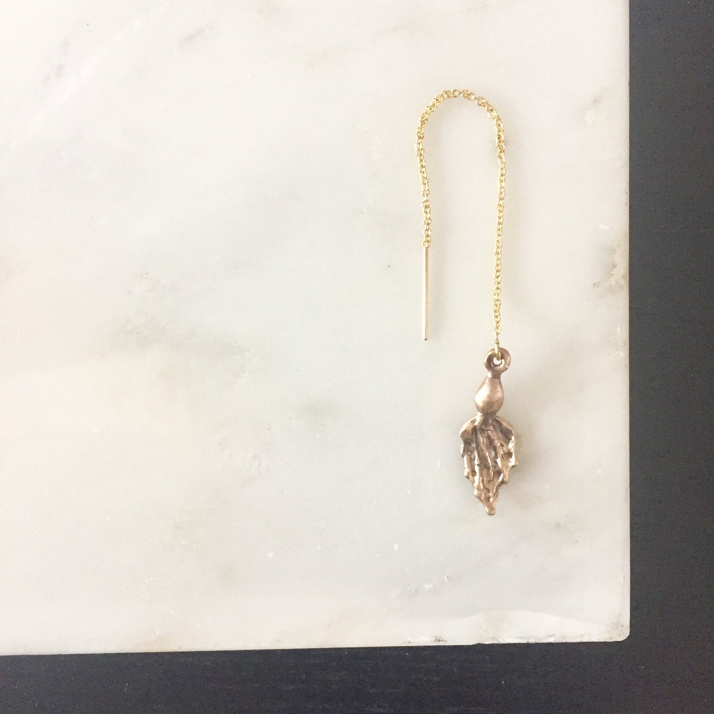 Kelp Chain Ear Threaders