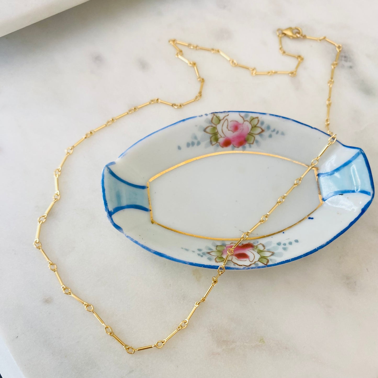 Tiny Bar Chain Necklace