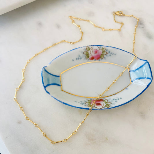 Tiny Bar Chain Necklace