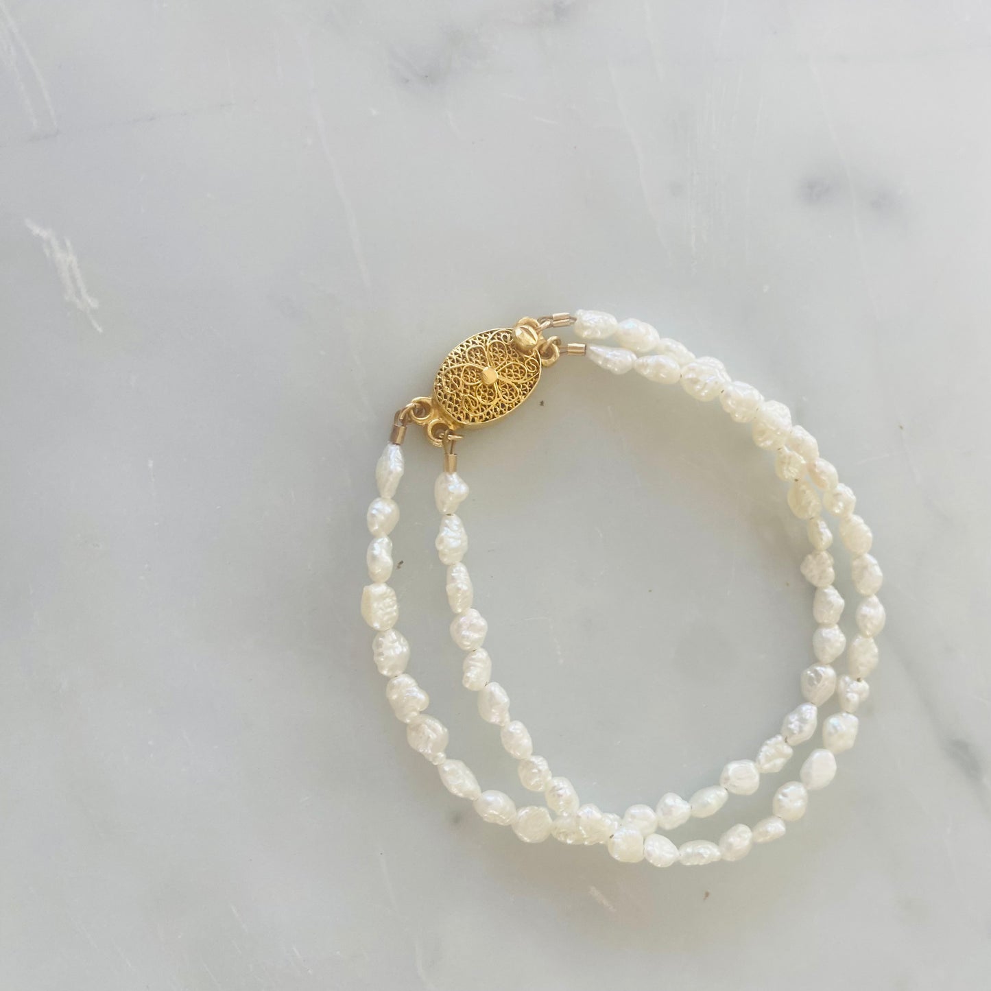 Vintage Clasp Preloved Pearl Bracelet